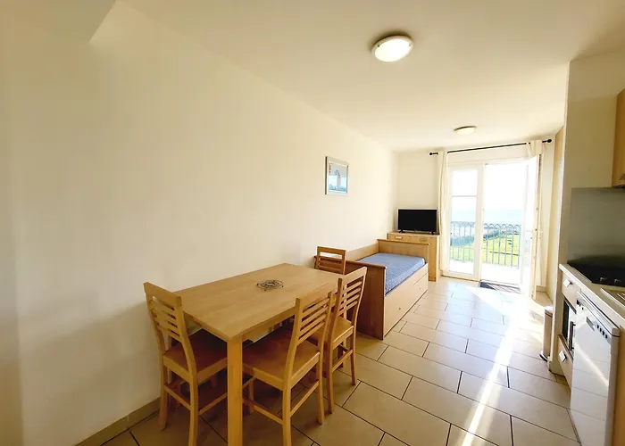 4-6 Couchages Vue Et Port De Corse * 萨里索伦札拉