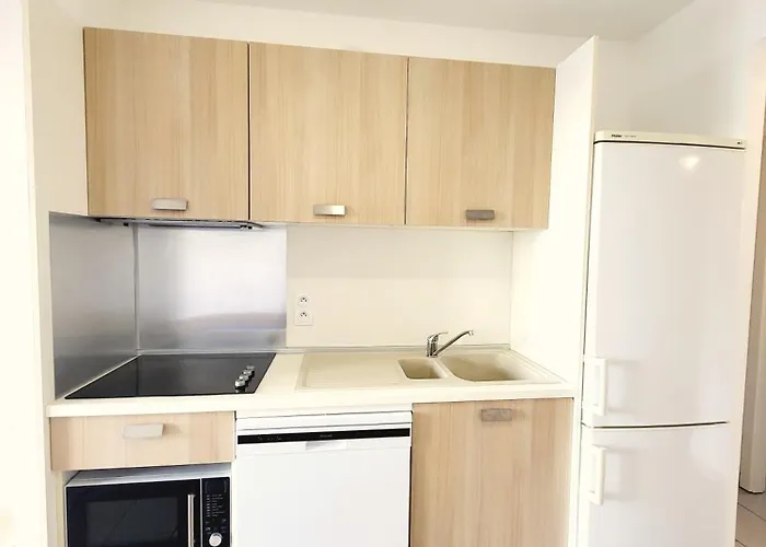 4-6 Couchages Vue Et Port De Corse * 萨里索伦札拉